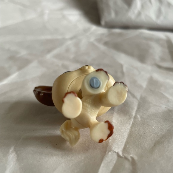 Littlest Pet Shop Chihuahua beige and brown - Picture 3 of 4